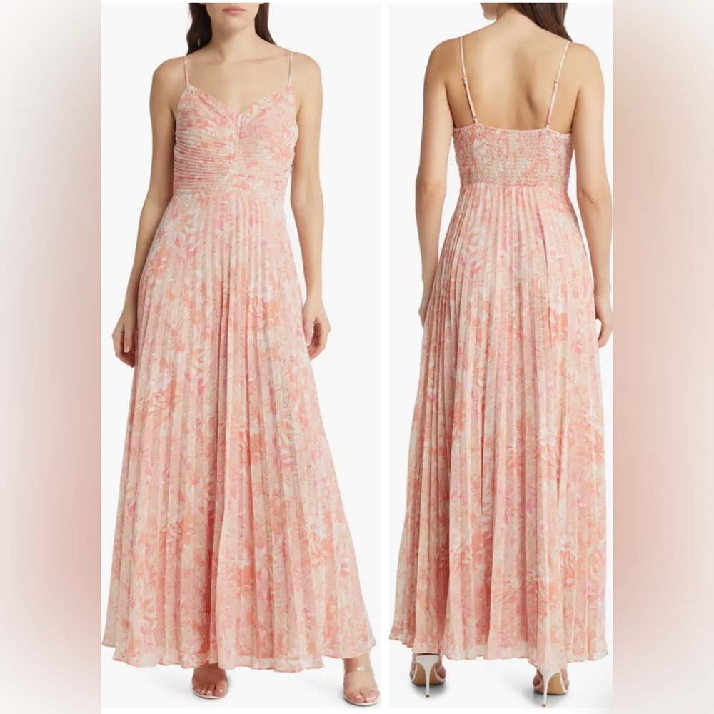 Chelsea 28 Floral Print Pleated Dress